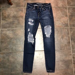 American eagle ripped skinny jeans